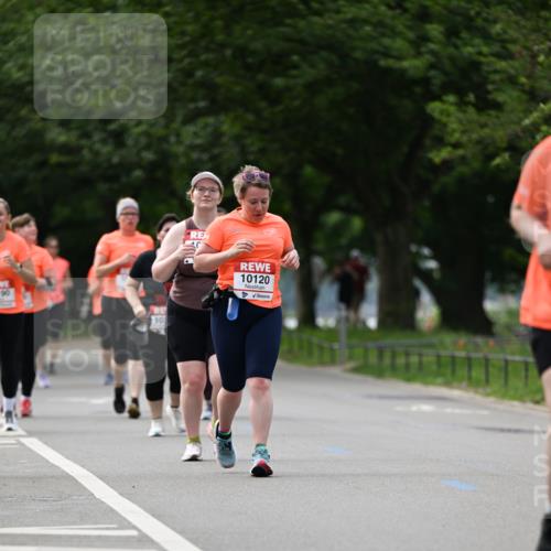 15.06.2025 - REWE Women's Run Dr. Thomas Lammeyer http://msf.ph/oto/7946919 15.06.2025 09:23:47 Laufen 10120 meine-sportfotos.de
