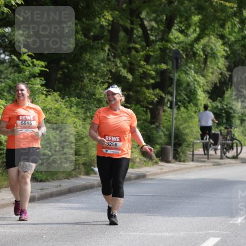 15.06.2025 - REWE Women's Run Jannik Wohlers http://msf.ph/oto/7946967 15.06.2025 10:21:33 Laufen 5515, 5258 meine-sportfotos.de
