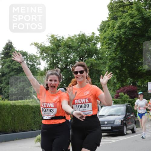 15.06.2025 - REWE Women's Run Jannik Wohlers http://msf.ph/oto/7946968 15.06.2025 08:30:15 Laufen 10793, 10690, 1043, 10799 meine-sportfotos.de