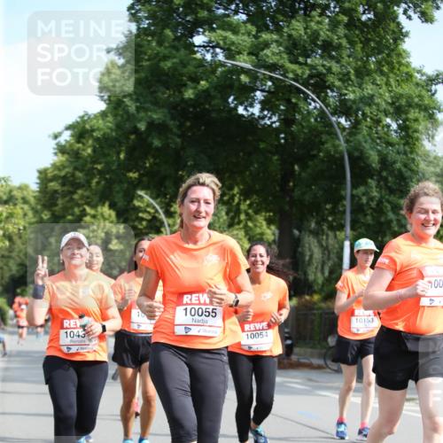 15.06.2025 - REWE Women's Run Jannik Wohlers http://msf.ph/oto/7947004 15.06.2025 09:45:36 Laufen 1043, 10055 meine-sportfotos.de