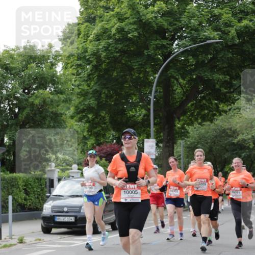 15.06.2025 - REWE Women's Run Jannik Wohlers http://msf.ph/oto/7947005 15.06.2025 08:30:16 Laufen 1043, 209, 10799, 10303, 10081, 10005 meine-sportfotos.de