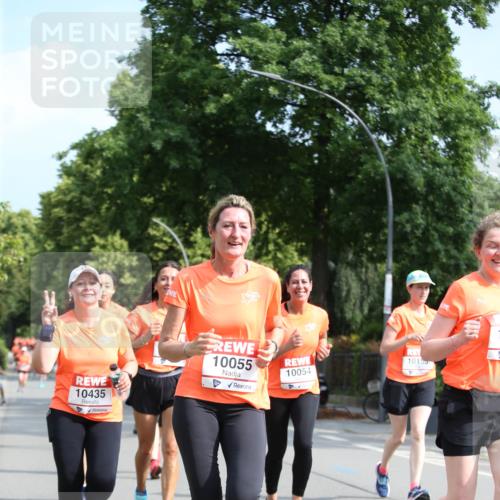 15.06.2025 - REWE Women's Run Jannik Wohlers http://msf.ph/oto/7947007 15.06.2025 09:45:36 Laufen 10055, 10054, 10435 meine-sportfotos.de