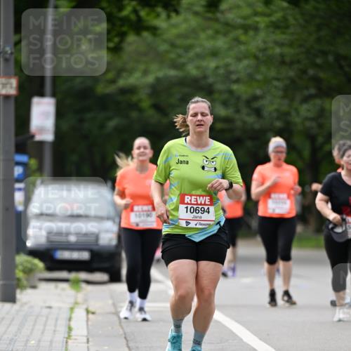 15.06.2025 - REWE Women's Run Dr. Thomas Lammeyer http://msf.ph/oto/7947008 15.06.2025 09:23:49 Laufen 10190, 10694 meine-sportfotos.de