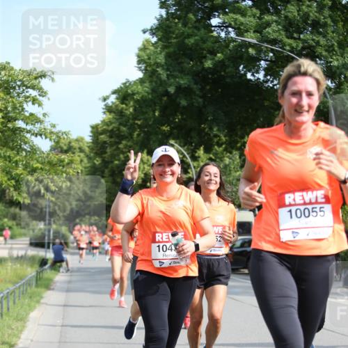 15.06.2025 - REWE Women's Run Jannik Wohlers http://msf.ph/oto/7947022 15.06.2025 09:45:36 Laufen 104, 52, 10055 meine-sportfotos.de