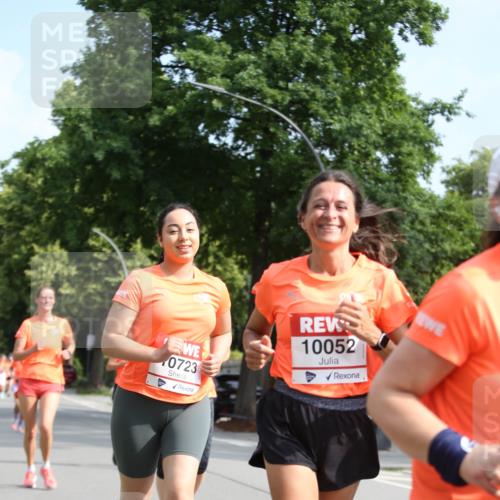 15.06.2025 - REWE Women's Run Jannik Wohlers http://msf.ph/oto/7947036 15.06.2025 09:45:38 Laufen 0723, 10052 meine-sportfotos.de