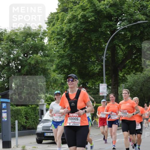 15.06.2025 - REWE Women's Run Jannik Wohlers http://msf.ph/oto/7947037 15.06.2025 08:30:16 Laufen 10, 10799, 10005, 10409, 10303, 10209, 083 meine-sportfotos.de