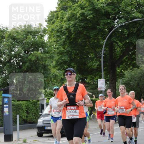 15.06.2025 - REWE Women's Run Jannik Wohlers http://msf.ph/oto/7947039 15.06.2025 08:30:16 Laufen 1040, 10303, 10209, 10799, 10005, 083 meine-sportfotos.de