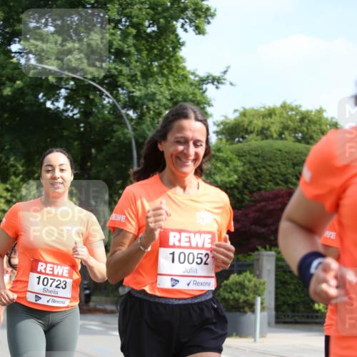 15.06.2025 - REWE Women's Run Jannik Wohlers http://msf.ph/oto/7947044 15.06.2025 09:45:38 Laufen 10723, 10052 meine-sportfotos.de
