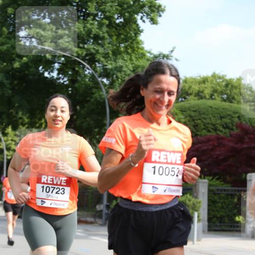 15.06.2025 - REWE Women's Run Jannik Wohlers http://msf.ph/oto/7947048 15.06.2025 09:45:38 Laufen 10723, 10052 meine-sportfotos.de