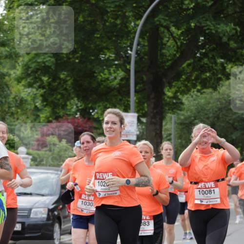 15.06.2025 - REWE Women's Run Jannik Wohlers http://msf.ph/oto/7947051 15.06.2025 08:30:18 Laufen 1030, 102, 083, 10081 meine-sportfotos.de