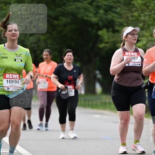 15.06.2025 - REWE Women's Run Dr. Thomas Lammeyer http://msf.ph/oto/7947052 15.06.2025 09:23:51 Laufen 10694, 287 meine-sportfotos.de