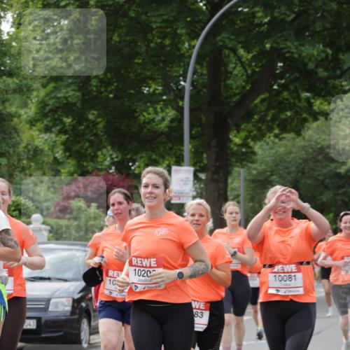15.06.2025 - REWE Women's Run Jannik Wohlers http://msf.ph/oto/7947053 15.06.2025 08:30:18 Laufen 043, 1020, 10, 83, 10081 meine-sportfotos.de