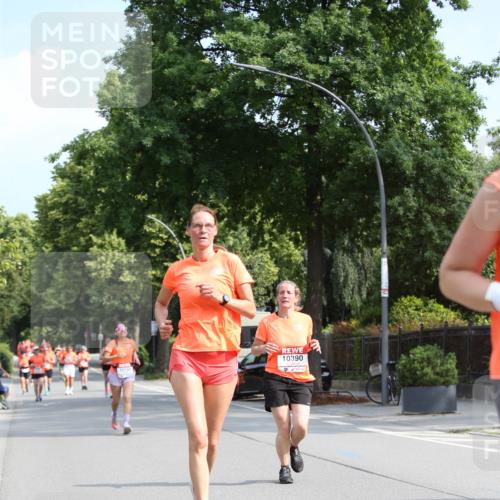 15.06.2025 - REWE Women's Run Jannik Wohlers http://msf.ph/oto/7947094 15.06.2025 09:45:40 Laufen 10390 meine-sportfotos.de
