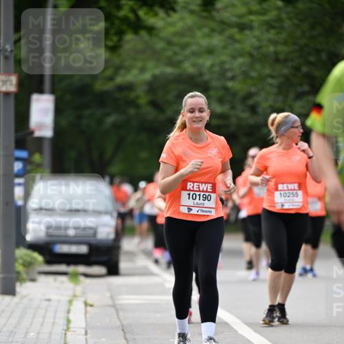 15.06.2025 - REWE Women's Run Dr. Thomas Lammeyer http://msf.ph/oto/7947097 15.06.2025 09:23:53 Laufen 10255, 10190 meine-sportfotos.de