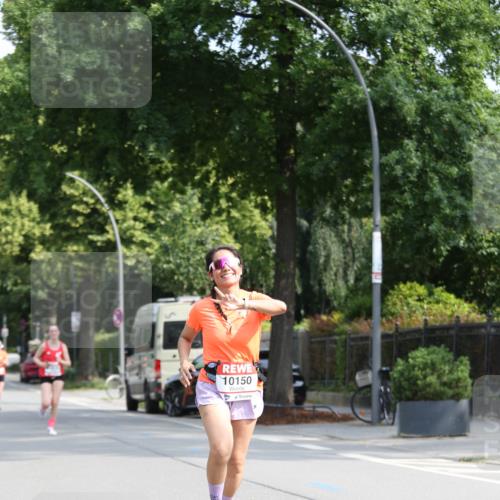 15.06.2025 - REWE Women's Run Jannik Wohlers http://msf.ph/oto/7947175 15.06.2025 09:45:43 Laufen 10150 meine-sportfotos.de