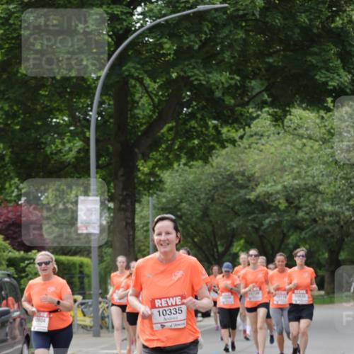 15.06.2025 - REWE Women's Run Jannik Wohlers http://msf.ph/oto/7947203 15.06.2025 08:30:21 Laufen 10335 meine-sportfotos.de