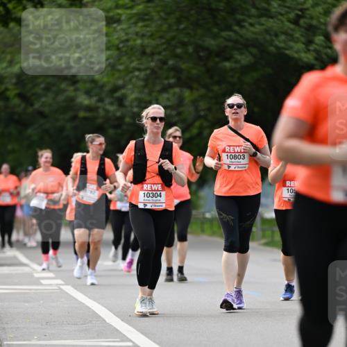 15.06.2025 - REWE Women's Run Dr. Thomas Lammeyer http://msf.ph/oto/7947210 15.06.2025 09:23:59 Laufen 10304, 10803 meine-sportfotos.de