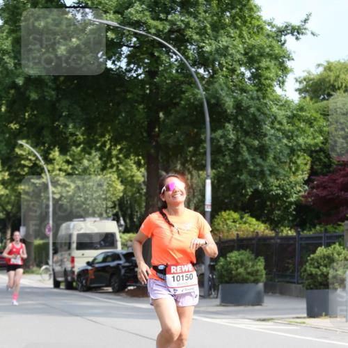 15.06.2025 - REWE Women's Run Jannik Wohlers http://msf.ph/oto/7947218 15.06.2025 09:45:44 Laufen 10150 meine-sportfotos.de