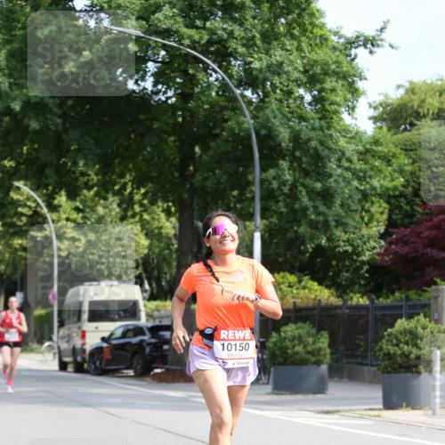 15.06.2025 - REWE Women's Run Jannik Wohlers http://msf.ph/oto/7947226 15.06.2025 09:45:44 Laufen 10150 meine-sportfotos.de