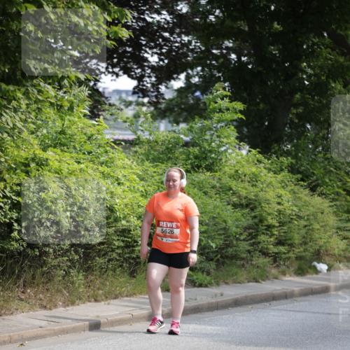 15.06.2025 - REWE Women's Run Jannik Wohlers http://msf.ph/oto/7947245 15.06.2025 10:22:19 Laufen 5626 meine-sportfotos.de