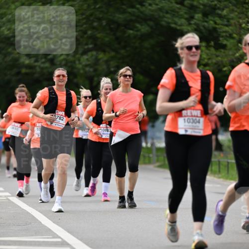 15.06.2025 - REWE Women's Run Dr. Thomas Lammeyer http://msf.ph/oto/7947280 15.06.2025 09:24:02 Laufen 782, 10304 meine-sportfotos.de