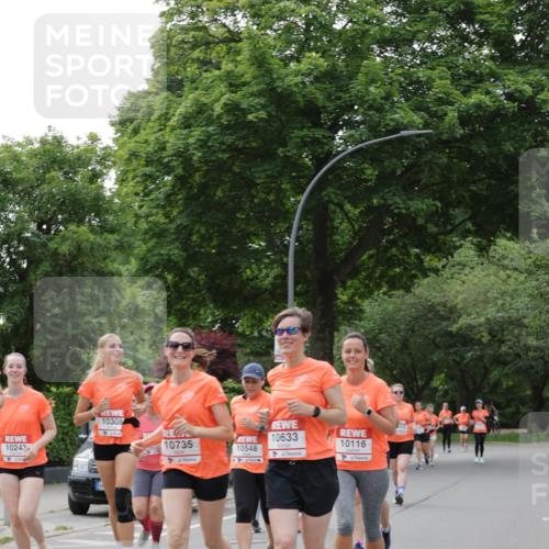15.06.2025 - REWE Women's Run Jannik Wohlers http://msf.ph/oto/7947321 15.06.2025 08:30:27 Laufen 10243, 10308, 10633, 10735, 10116, 10548 meine-sportfotos.de