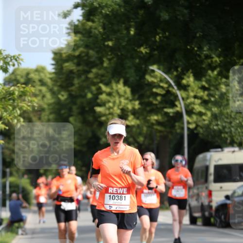 15.06.2025 - REWE Women's Run Jannik Wohlers http://msf.ph/oto/7947325 15.06.2025 09:45:52 Laufen 10381 meine-sportfotos.de