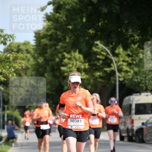 15.06.2025 - REWE Women's Run Jannik Wohlers http://msf.ph/oto/7947331 15.06.2025 09:45:52 Laufen 10381 meine-sportfotos.de