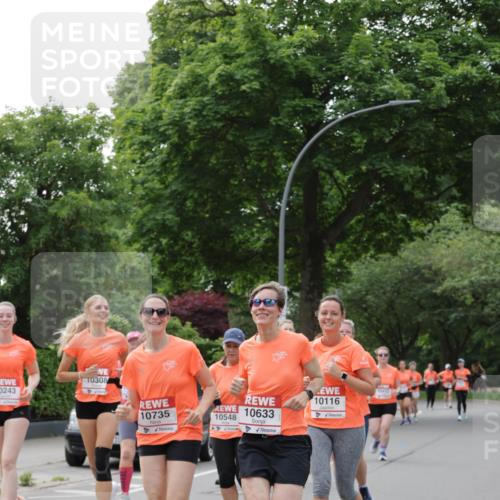 15.06.2025 - REWE Women's Run Jannik Wohlers http://msf.ph/oto/7947333 15.06.2025 08:30:28 Laufen 0243, 0308, 10735, 10548, 10116, 10633, 10412 meine-sportfotos.de