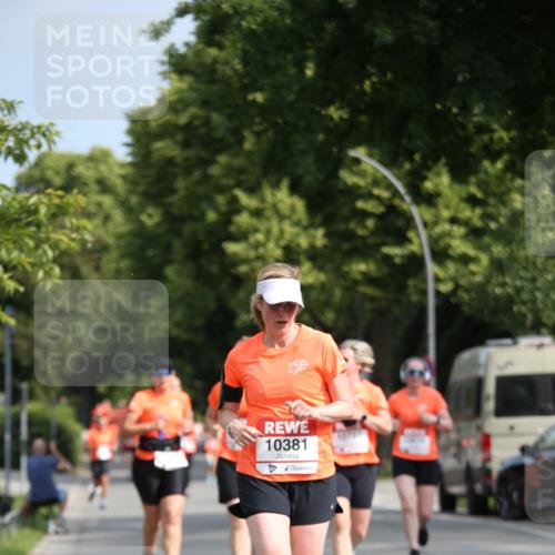 15.06.2025 - REWE Women's Run Jannik Wohlers http://msf.ph/oto/7947334 15.06.2025 09:45:52 Laufen 10381 meine-sportfotos.de