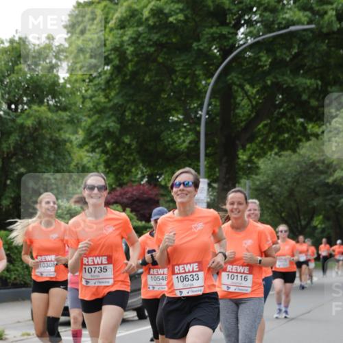 15.06.2025 - REWE Women's Run Jannik Wohlers http://msf.ph/oto/7947346 15.06.2025 08:30:28 Laufen 10308, 10735, 10548, 10633, 10116 meine-sportfotos.de