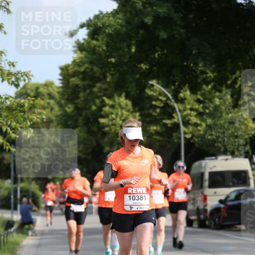 15.06.2025 - REWE Women's Run Jannik Wohlers http://msf.ph/oto/7947351 15.06.2025 09:45:53 Laufen 10381 meine-sportfotos.de