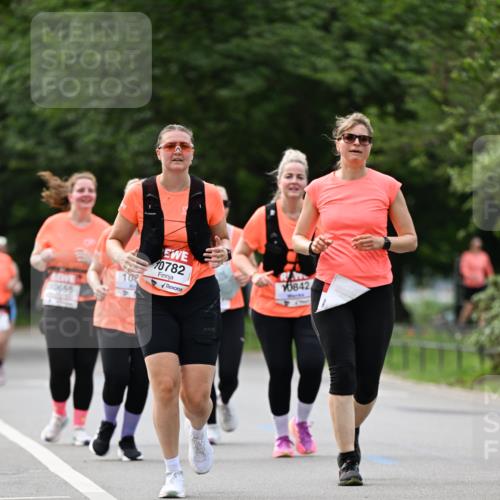15.06.2025 - REWE Women's Run Dr. Thomas Lammeyer http://msf.ph/oto/7947367 15.06.2025 09:24:05 Laufen 10782, 10842 meine-sportfotos.de