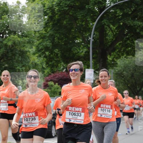 15.06.2025 - REWE Women's Run Jannik Wohlers http://msf.ph/oto/7947369 15.06.2025 08:30:28 Laufen 10308, 10735, 10633, 10116 meine-sportfotos.de