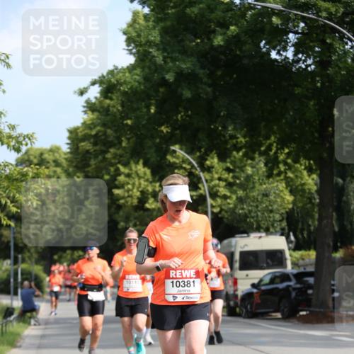 15.06.2025 - REWE Women's Run Jannik Wohlers http://msf.ph/oto/7947372 15.06.2025 09:45:53 Laufen 10145, 10381 meine-sportfotos.de