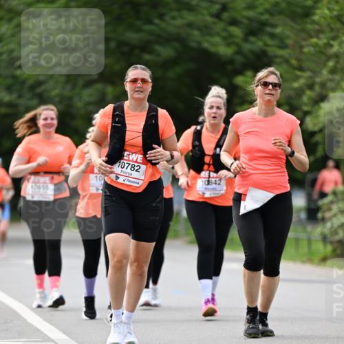 15.06.2025 - REWE Women's Run Dr. Thomas Lammeyer http://msf.ph/oto/7947386 15.06.2025 09:24:05 Laufen 10655, 10, 10782, 10842 meine-sportfotos.de