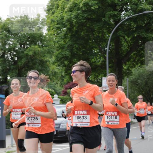 15.06.2025 - REWE Women's Run Jannik Wohlers http://msf.ph/oto/7947389 15.06.2025 08:30:28 Laufen 10308, 10735, 10633, 16, 10116, 20412 meine-sportfotos.de