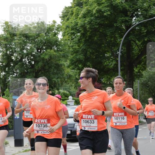 15.06.2025 - REWE Women's Run Jannik Wohlers http://msf.ph/oto/7947398 15.06.2025 08:30:28 Laufen 103, 43, 10735, 10633, 10116, 10412 meine-sportfotos.de