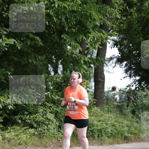 15.06.2025 - REWE Women's Run Jannik Wohlers http://msf.ph/oto/7947410 15.06.2025 10:22:26 Laufen 5626 meine-sportfotos.de
