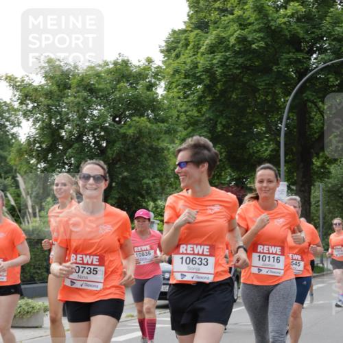 15.06.2025 - REWE Women's Run Jannik Wohlers http://msf.ph/oto/7947428 15.06.2025 08:30:29 Laufen 0735, 10835, 10633, 10116, 10412, 545 meine-sportfotos.de