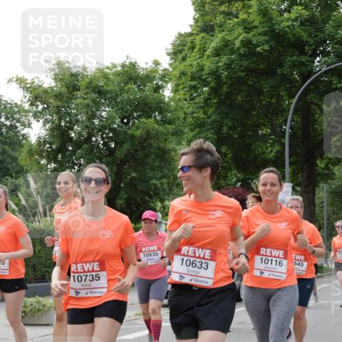 15.06.2025 - REWE Women's Run Jannik Wohlers http://msf.ph/oto/7947434 15.06.2025 08:30:29 Laufen 10735, 10835, 10633, 10116, 545 meine-sportfotos.de