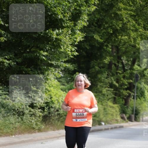 15.06.2025 - REWE Women's Run Jannik Wohlers http://msf.ph/oto/7947455 15.06.2025 10:23:24 Laufen 5569 meine-sportfotos.de