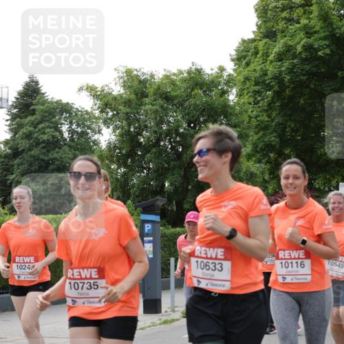 15.06.2025 - REWE Women's Run Jannik Wohlers http://msf.ph/oto/7947469 15.06.2025 08:30:29 Laufen 1024, 10735, 10633, 236, 10116, 10545 meine-sportfotos.de
