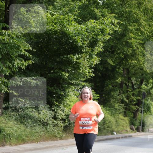 15.06.2025 - REWE Women's Run Jannik Wohlers http://msf.ph/oto/7947478 15.06.2025 10:23:24 Laufen 5569 meine-sportfotos.de