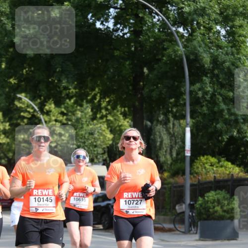 15.06.2025 - REWE Women's Run Jannik Wohlers http://msf.ph/oto/7947484 15.06.2025 09:45:56 Laufen 10145, 10610, 10727 meine-sportfotos.de