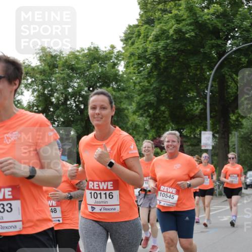15.06.2025 - REWE Women's Run Jannik Wohlers http://msf.ph/oto/7947501 15.06.2025 08:30:30 Laufen 33, 48, 10116, 10, 10545, 10412 meine-sportfotos.de