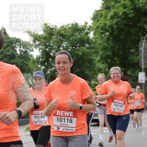 15.06.2025 - REWE Women's Run Jannik Wohlers http://msf.ph/oto/7947521 15.06.2025 08:30:30 Laufen 10548, 10116, 10545 meine-sportfotos.de