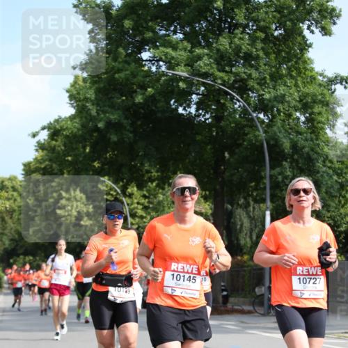 15.06.2025 - REWE Women's Run Jannik Wohlers http://msf.ph/oto/7947529 15.06.2025 09:45:57 Laufen 10145, 10, 10727, 10139 meine-sportfotos.de
