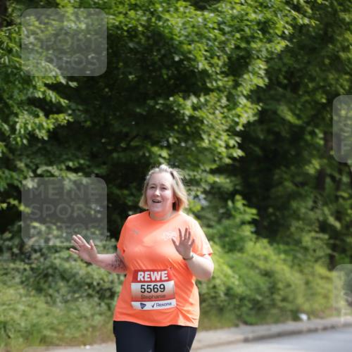 15.06.2025 - REWE Women's Run Jannik Wohlers http://msf.ph/oto/7947531 15.06.2025 10:23:25 Laufen 5569 meine-sportfotos.de