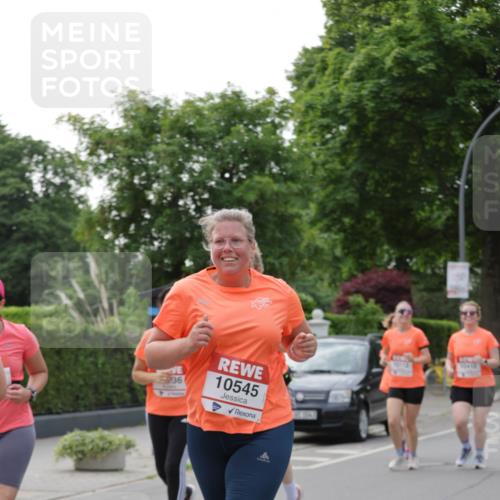 15.06.2025 - REWE Women's Run Jannik Wohlers http://msf.ph/oto/7947540 15.06.2025 08:30:31 Laufen 36, 10545, 10412 meine-sportfotos.de